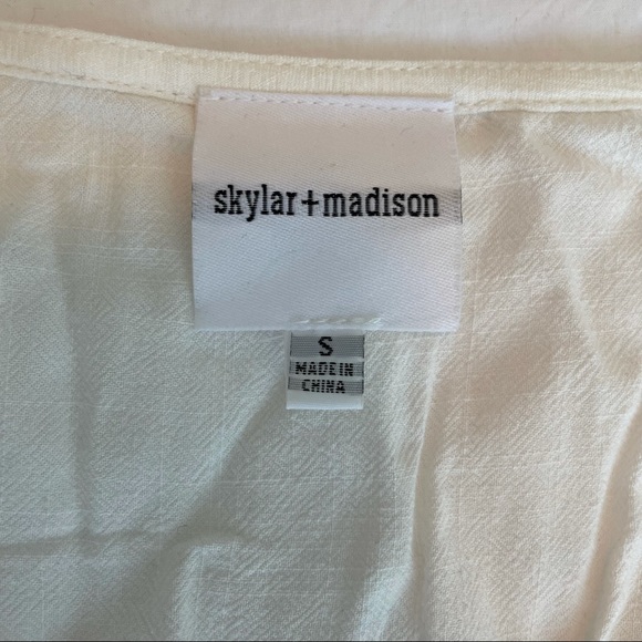 SKYLAR + MADISON White Long Sleeve Top - Picture 4 of 5